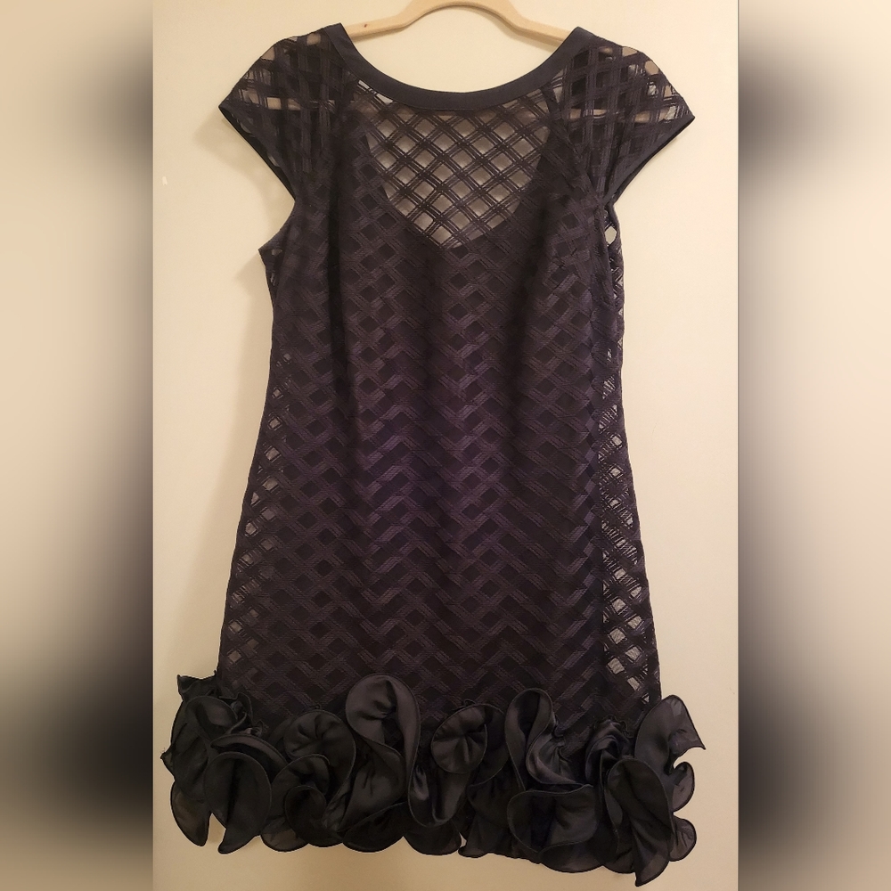 Jessica Simpson black party dress